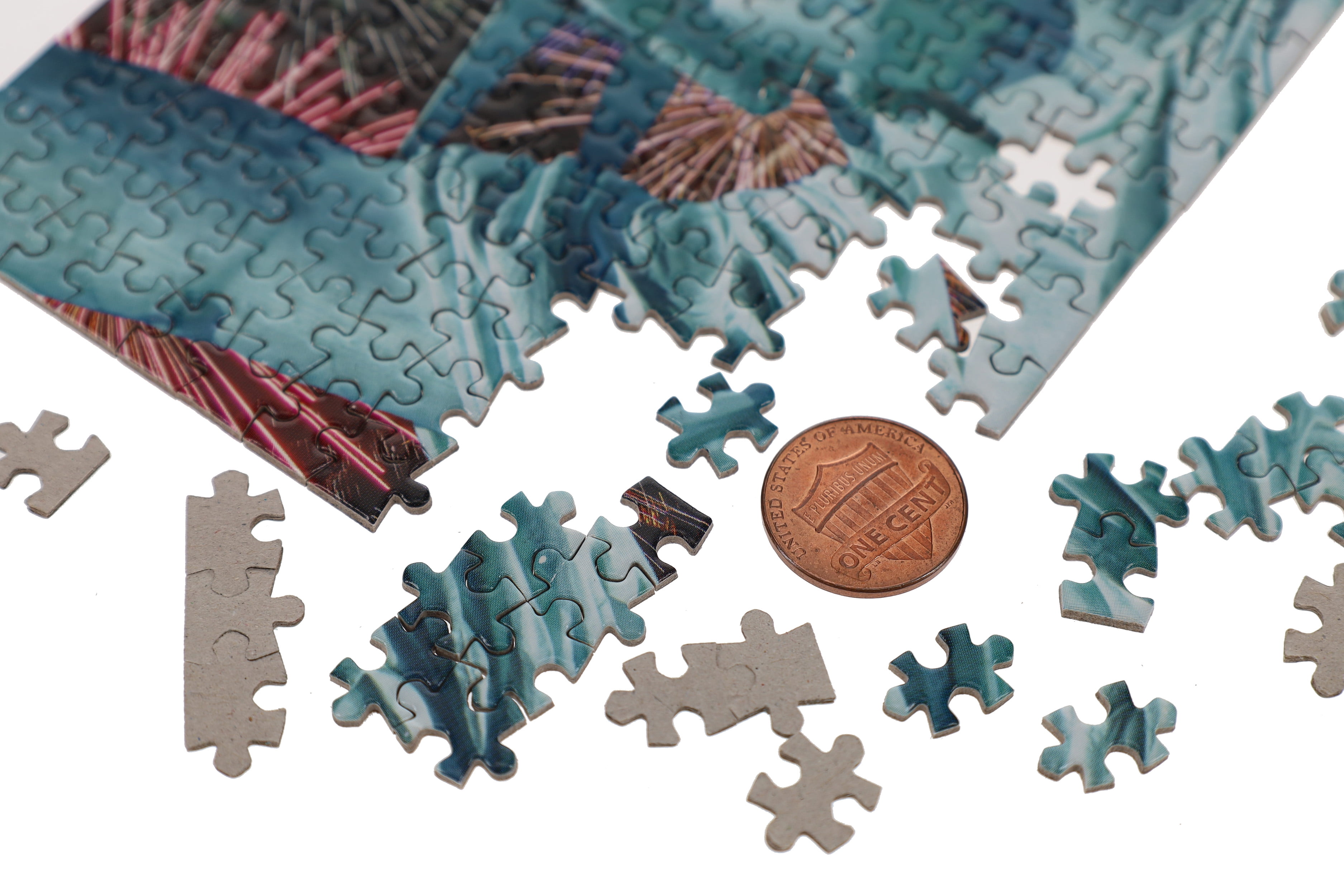 TDC Games World's Smallest Jigsaw Puzzle - Lady Liberty - 4 x 6 inches