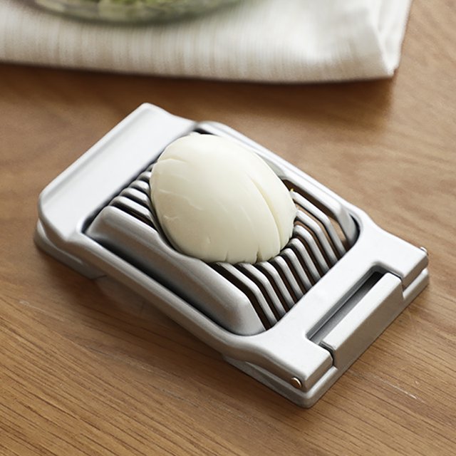 Cortador de huevos de aleación de aluminio resistente para huevos duros, cortador de huevos multiusos, mini cortador de huevos manual para huevos, jamón, champiñones, fresas, frutas blandas