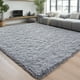 thumbnail image 1 of Alfombra Chicrug 91x152 cm Gris de Peluche Antideslizante 3x5 ft, 1 of 7