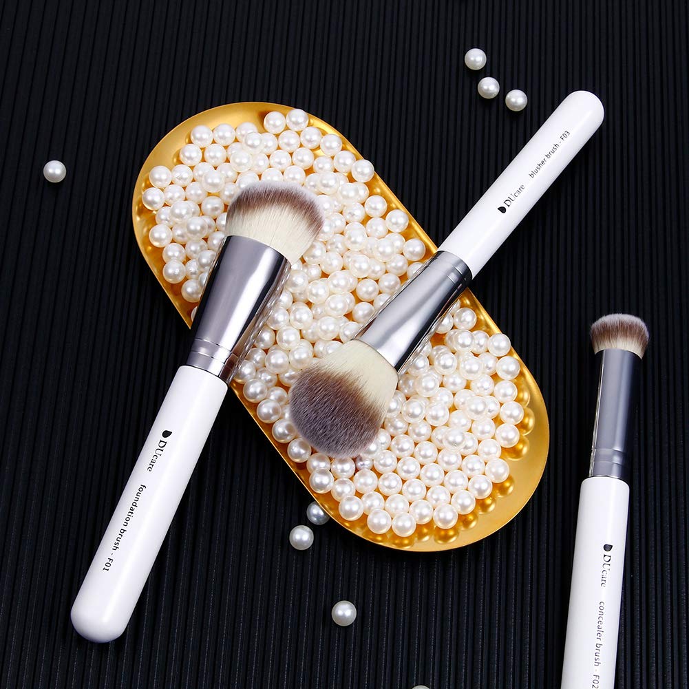 Ducare 3-Piece Makeup Brush Set with Kabuki Brushes, White photo 8
