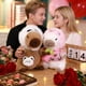 thumbnail image 4 of Peluche de Capibara 26.5 cm (10.4 in), Muñeco Suave y Abrazable, Regalo Romántico para San Valentín, Decoración y Detalle para Pareja, 4 of 5