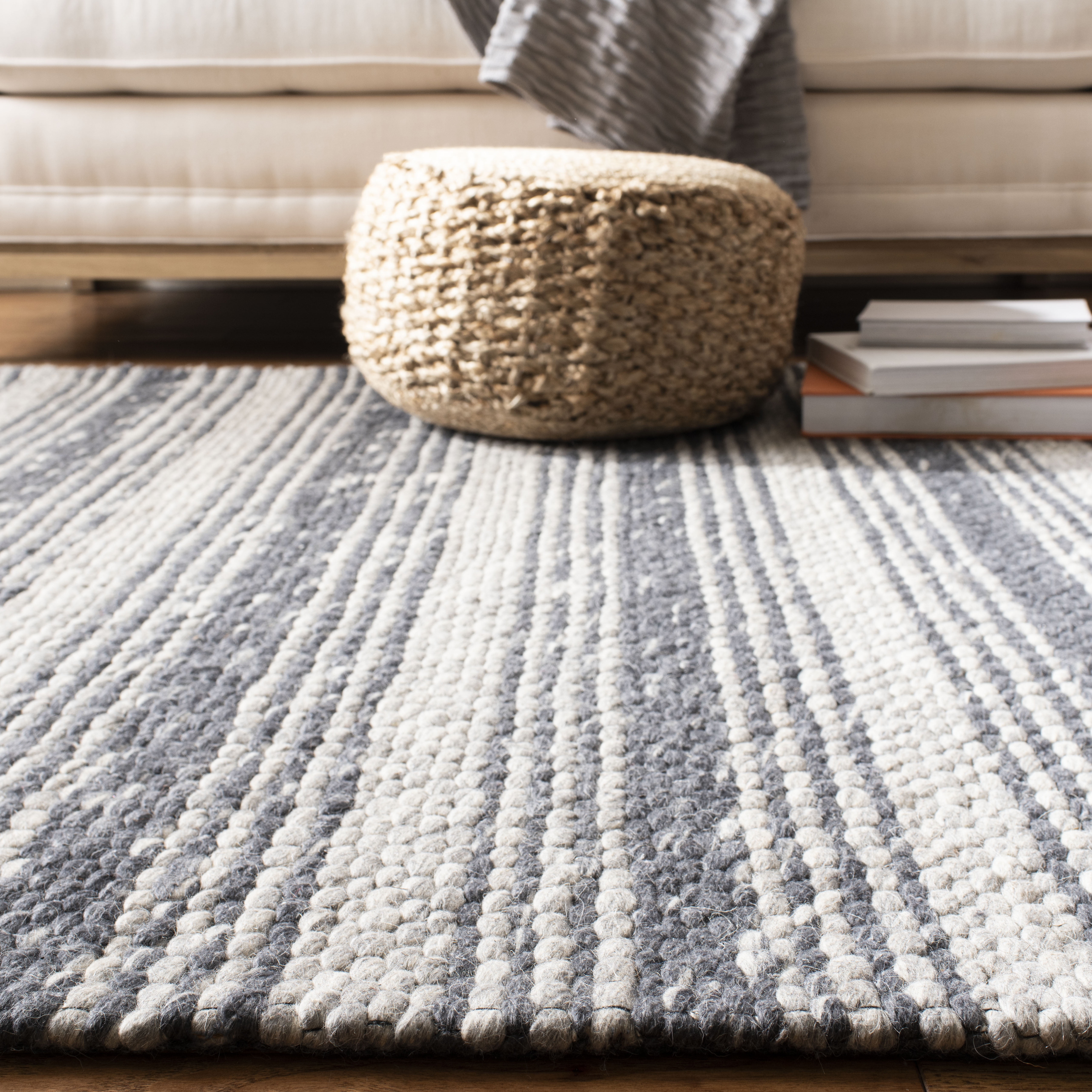 SAFAVIEH Marbella Christabella Striped Area Rug, Grey/Chocolate, 3' x 5'