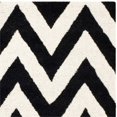 thumbnail image 3 of Safavieh Cambridge 4' Carré Tapis de Laine Touffeté à la Main, 3 of 3