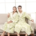 thumbnail image 3 of Ropa de dormir para parejas cómoda y cálida de franela grande y gruesa de doble capa de Jacquard artesanal, 3 of 4