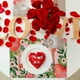 thumbnail image 4 of Juego de 4 manteles individuales para San Valentín, resistentes al calor, con estampado de lino, para una cena romántica a la luz de las velas, 45,7 x 30,5 cm., 4 of 9