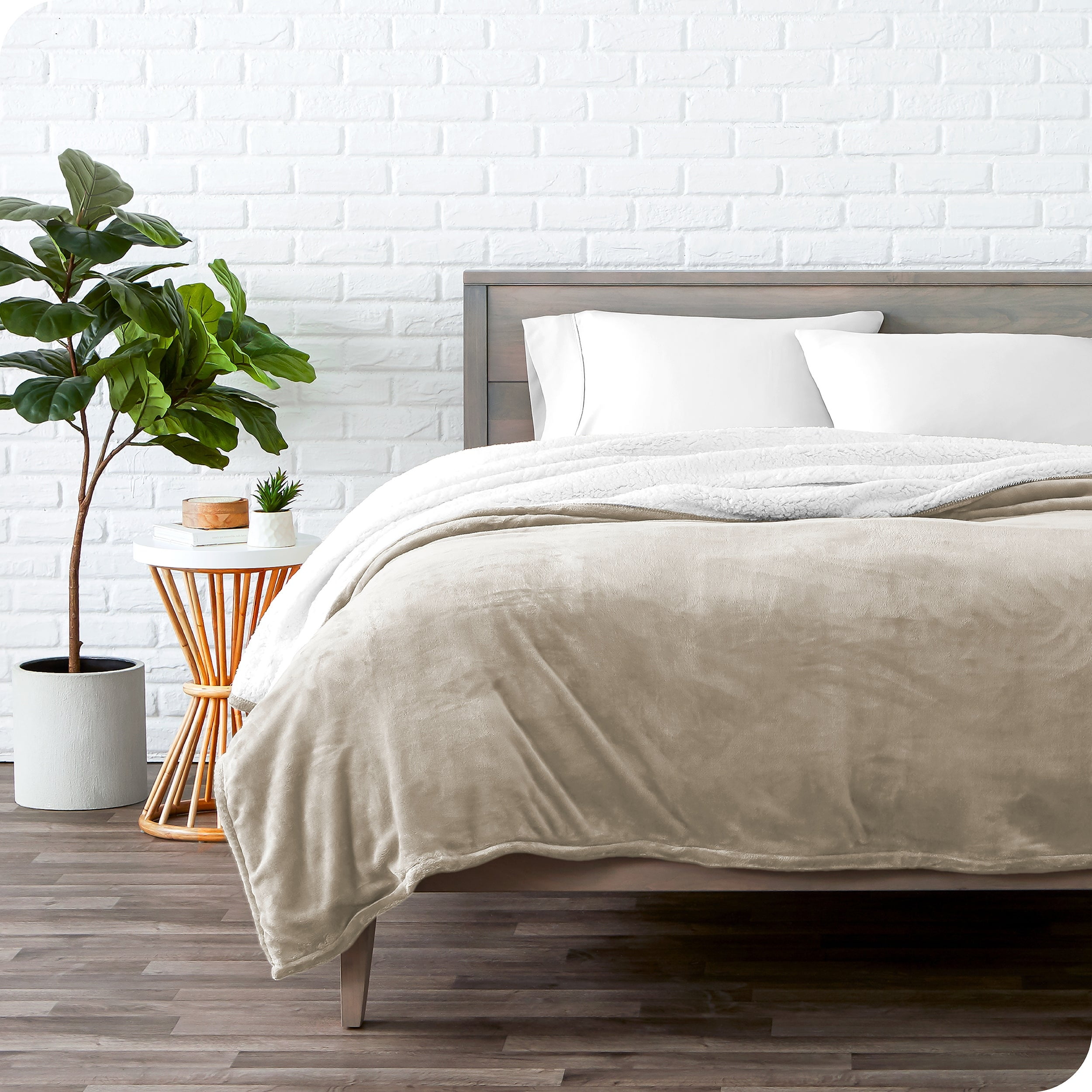 Bare HomeBare Home Sherpa Fleece Blanket Reversible Plush Bed