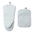 thumbnail image 1 of Un par de guantes con clip de mano aislante del calor, guantes resistentes al calor para cocina y hogar, guantes para horno, 1 of 5