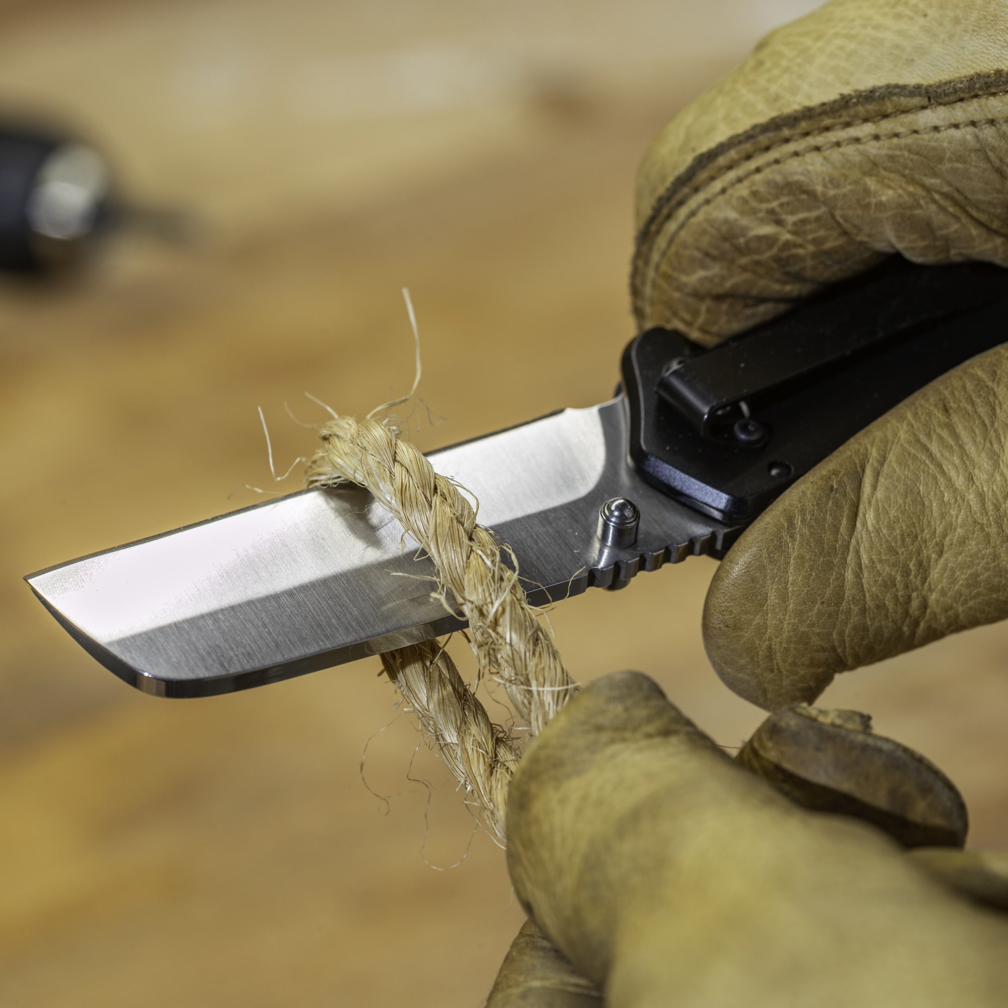 SMITH'S EDGEWORK-SITE 51241 WHARNCLIFFE FOLDING KNIFE BLACK