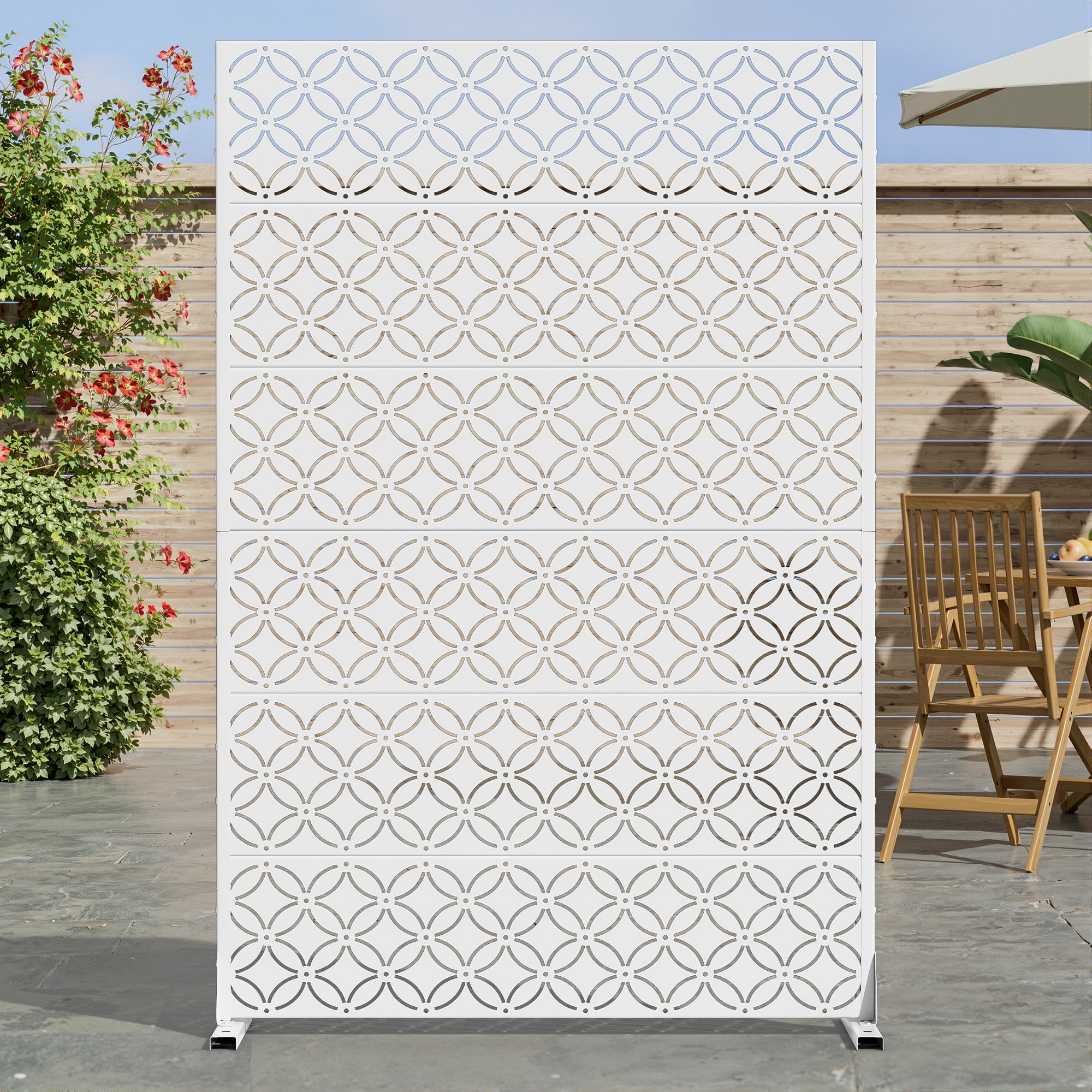 MAYEERTY 72 × 47in Outdoor Privacy Screen with Stand Metal Balcony Decorative Screen, White