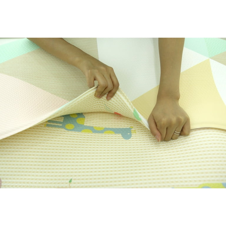 Giraffe baby sales changing mat