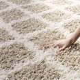 thumbnail image 2 of Safavieh Layla Tapis Géométrique Shag, 2 of 8