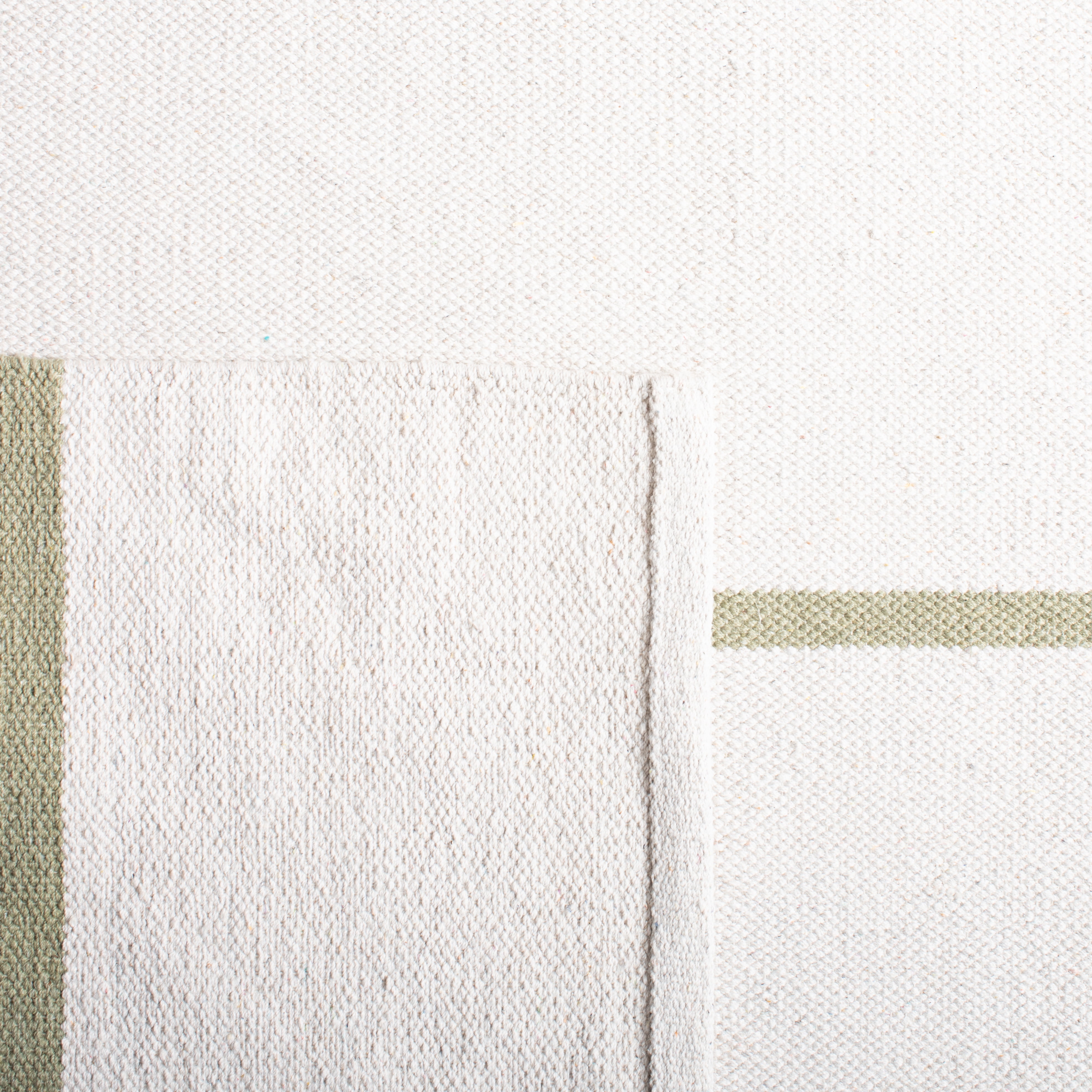 SAFAVIEH Montauk Oswald Geometric Striped Cotton Area Rug, Ivory/Light Green, 3' x 5'