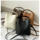 thumbnail image 3 of Bolso bandolera pequeño y moderno para mujer, de moda, para primavera y verano, portátil y popular, 3 of 5