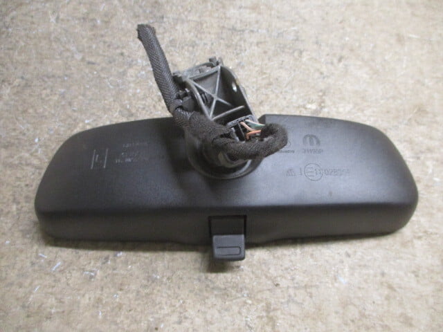 Pre-Owned Jeep Cherokee Manual Rear View Mirror OEM LKQ - Verify Specific Vehicle Fitment In Description - (Good)