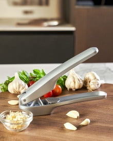 Zyliss  Susi 4 Garlic Press