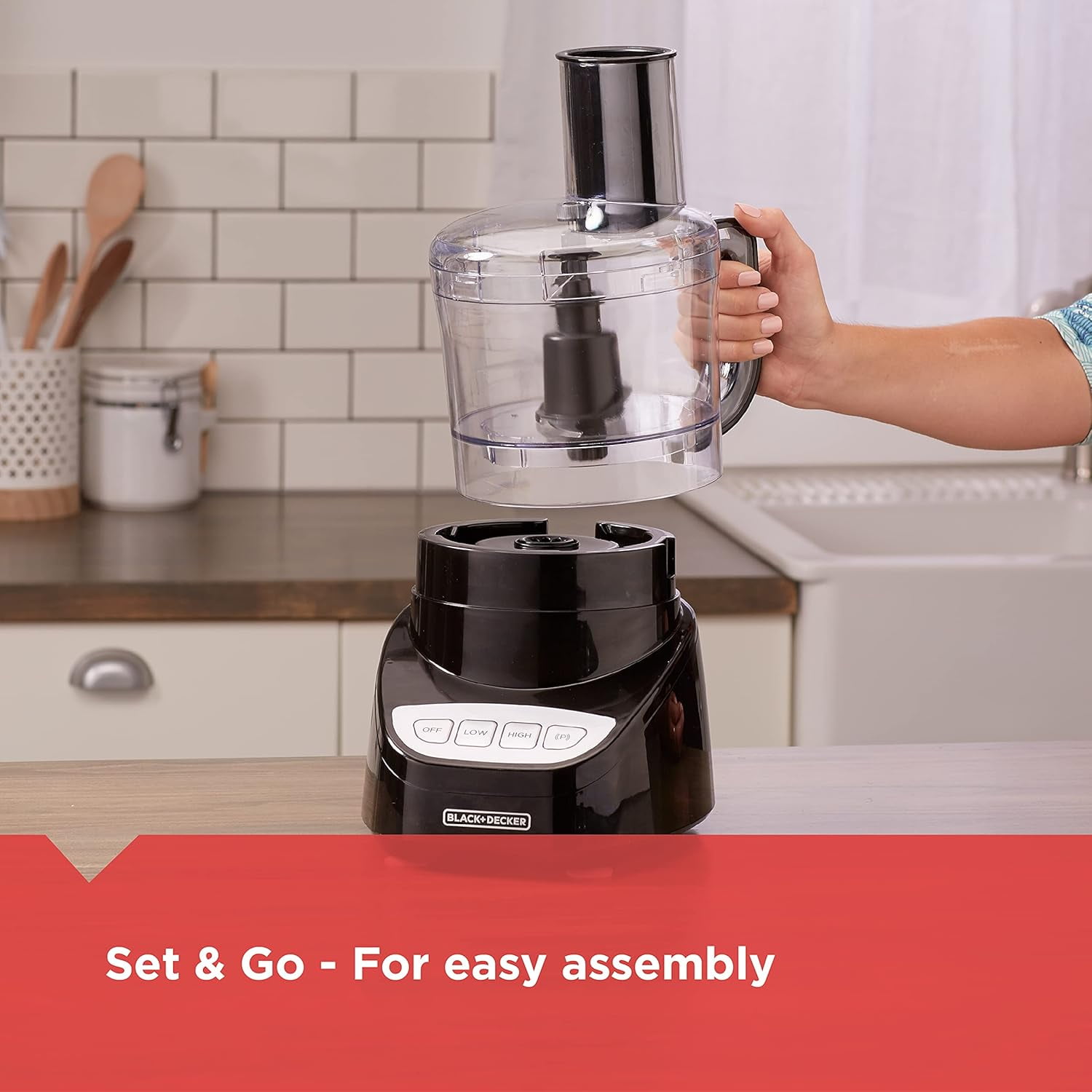 BLACK+DECKER Food Processor and Vegetable Chopper, 8-Cup Capacity, 450W, Stainless Steel Blades, Grate, Shred, Slice, Mince, Puree, Black, FP4100B
