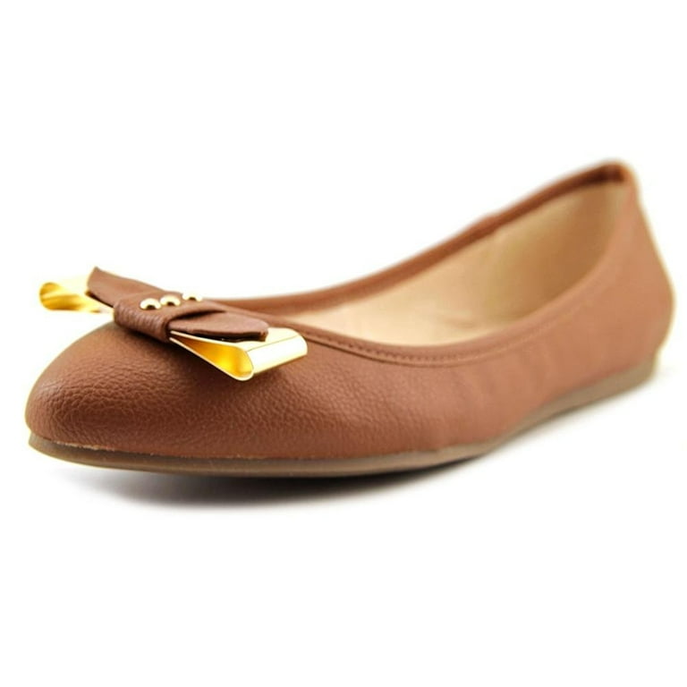 Bar III Womens PENGUIN Closed Toe Ballet Flats Banana Bread Size 6.0