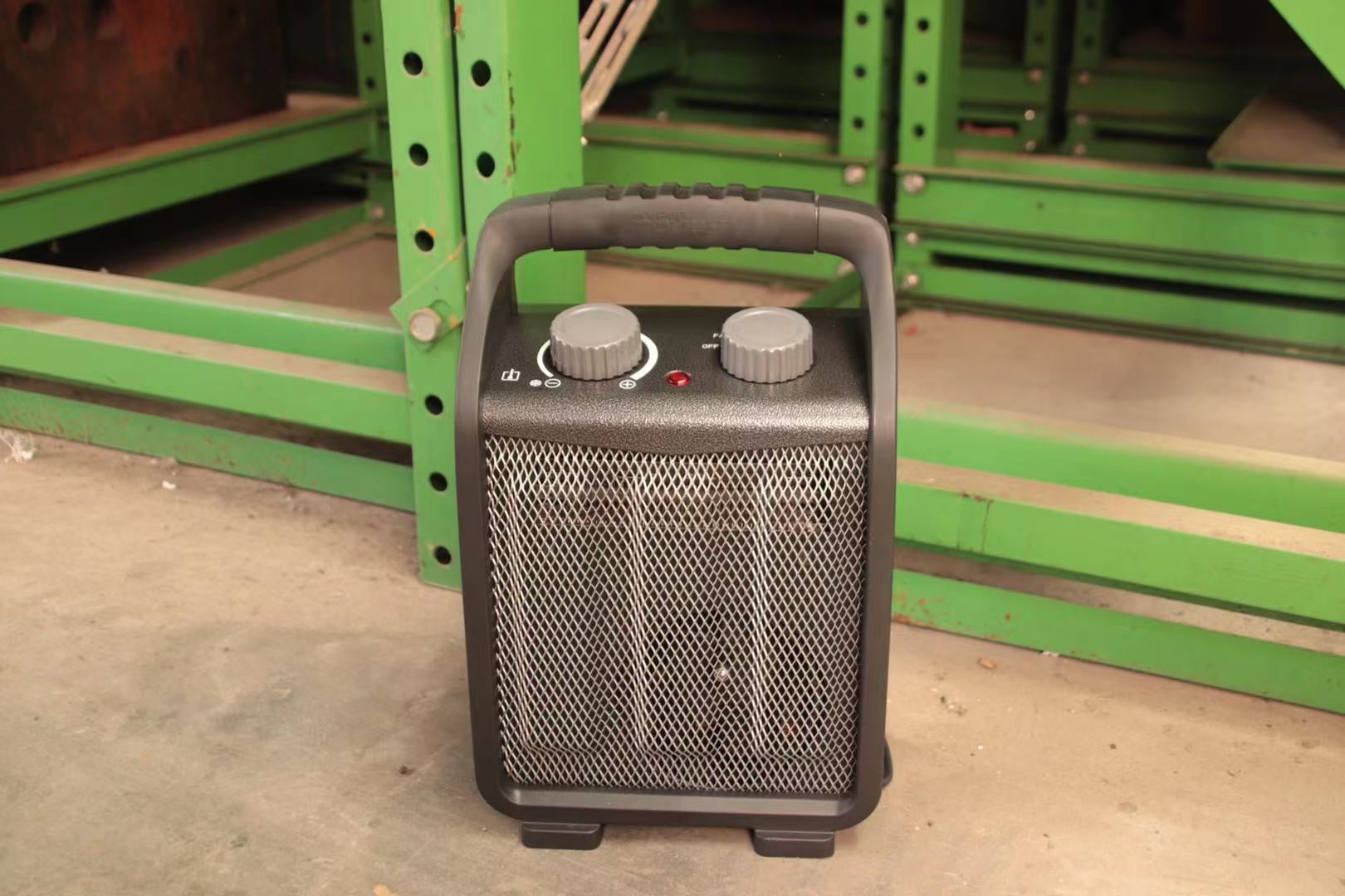 Hyper Tough 1500W Utility Space Heater, Fan-Forced Type, Indoor, Black, DQ1709