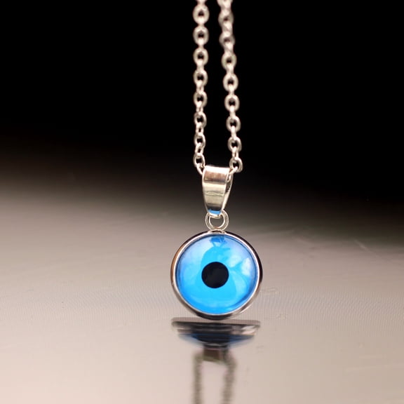 New Sterling Silver Evil Eye Pendant Elegant Cute Unique Stunning Style Pretty jewerly perfect for any occasion