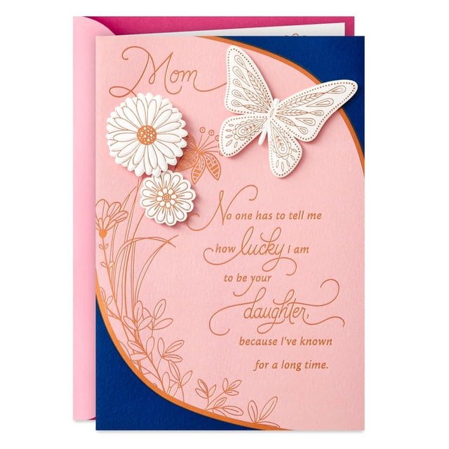 Tarjeta Hallmark para el Día de la Madre con mariposa, de hija a mamá