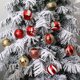 thumbnail image 4 of 6 piezas de adornos de bolas de Navidad de calabaza de 8 cm, tamaño grande, decoración de fiesta de árbol de Navidad pintada, nuevas esferas navideñas colgantes 2024, 4 of 5