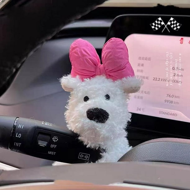 Lindo cachorro de peluche de West Highland para decorar el coche. Regalo ideal para niñas y decoración del hogar. Material suave y de alta calidad. Fácil instalación para el salpicadero del coche y la