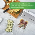 thumbnail image 4 of FoodSaver Machine de Scellage sous Vide Compacte avec Sacs et Rouleau pour Stockage Alimentaire Hermétique et sous Vide, Blanc, 4 of 6