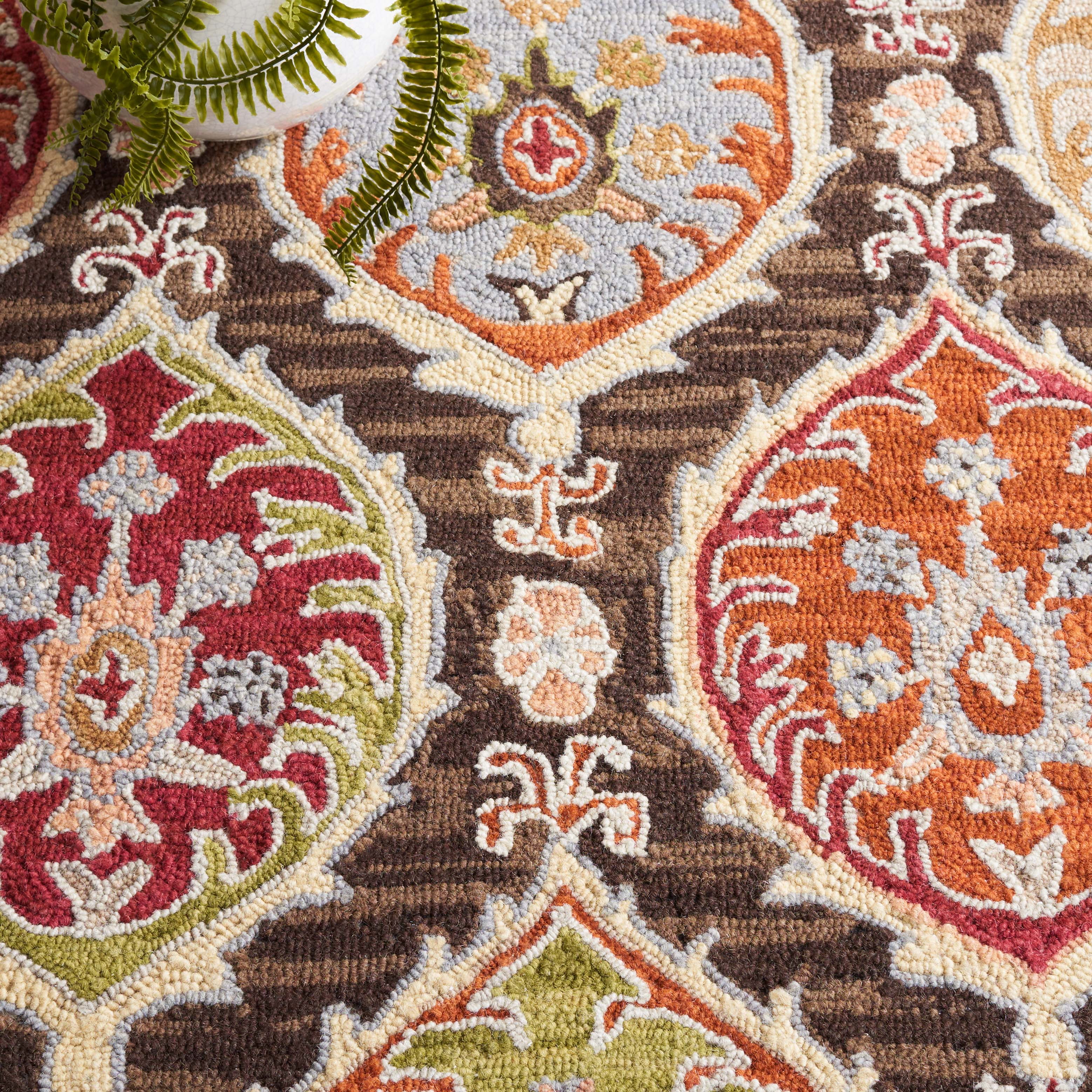 SAFAVIEH Heritage Cooper Diamond Area Rug, Red/Green, 5' x 8'