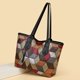 thumbnail image 3 of Bolso cruzado de mujer de gran capacidad con empalme de PU de tendencia informal de venta caliente 2024 Nuevo diseño de moda Bolso de mano Bolso de mano para mujer, 3 of 5