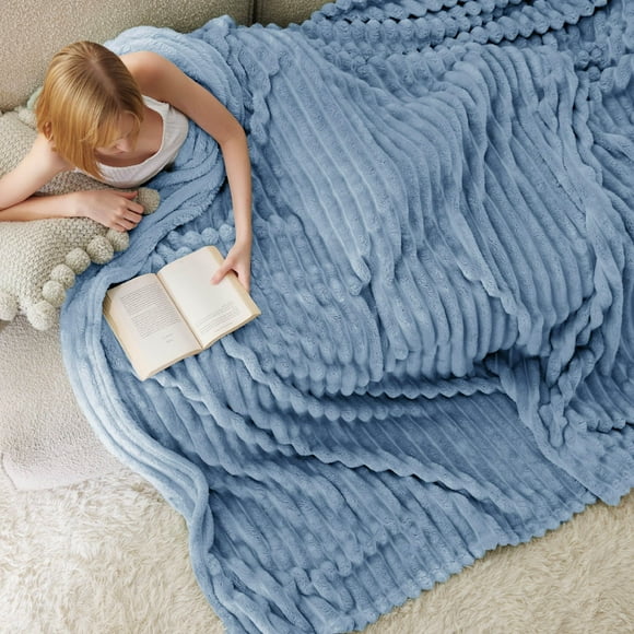 Manta Bedsure GentleSoft, forro polar de franela, tamaño king, 270 x 230 cm, azul