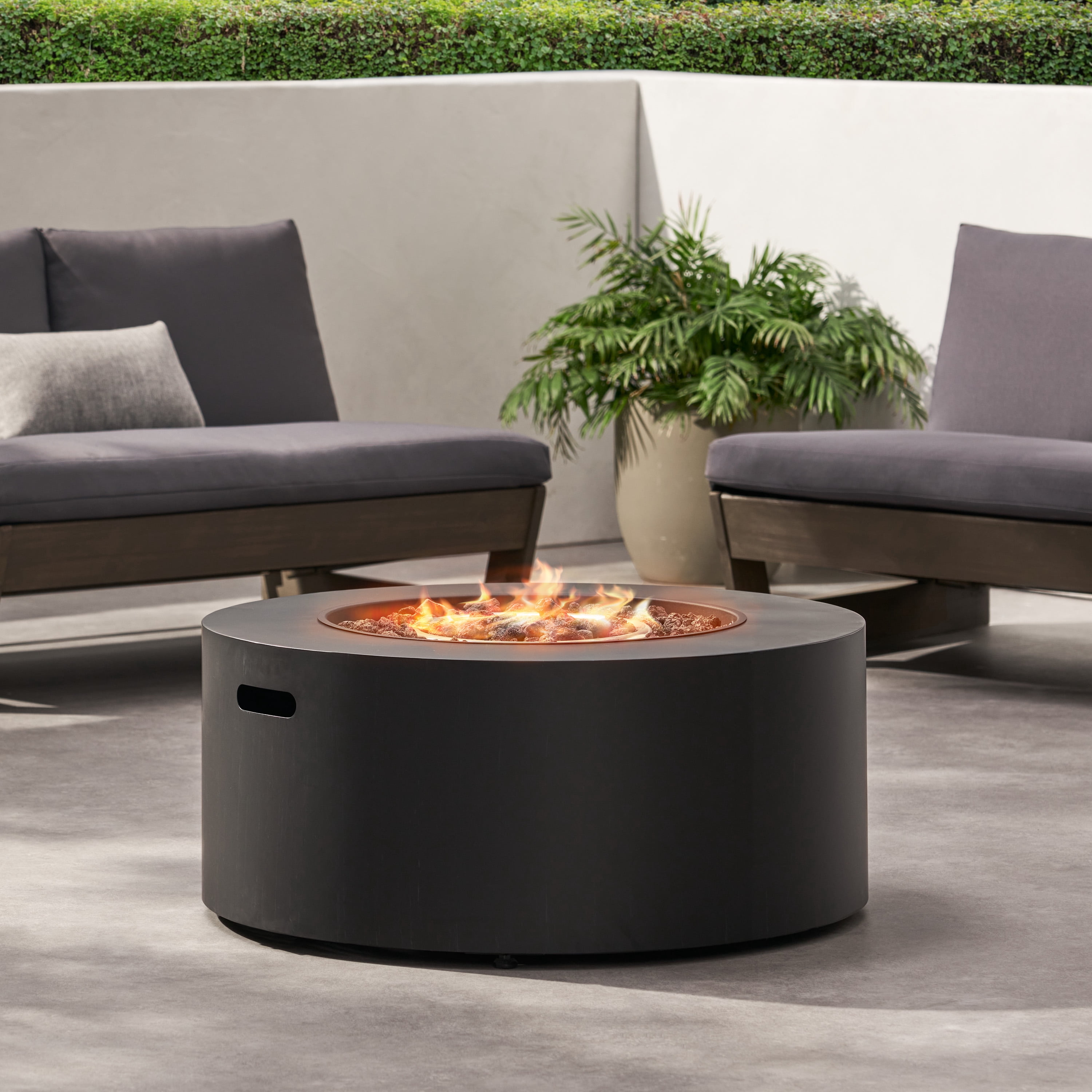 Mintazer 32" Round Propane Gas Fire Pit Table, 40000 BTU Iron Fire Pit with Lava Rocks for Patio Backyard, Black (Tank Cover not Included)