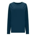 thumbnail image 4 of YOIAVAIOY Women's Raglan Sleeve Sweatshirts Crew Neck Solid Sweatshirts Lightweight Athletic Tops with Thumb Hole Navy S, 4 of 9