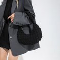 thumbnail image 4 of Bolso de mano con burbujas para mujer, bolso hobo, bolso para las axilas, bolso de hombro plisado (negro), 4 of 9