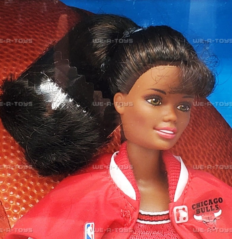 NBA Barbie Chicago Bulls Doll African American 1998 Mattel