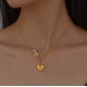 thumbnail image 1 of Fiudx Liquidación de ofertas flash Colgante de perla con broche dorado para hermana, acero de titanio, elegante collar de clavícula con forma de corazón de melocotón SA, 1 of 5