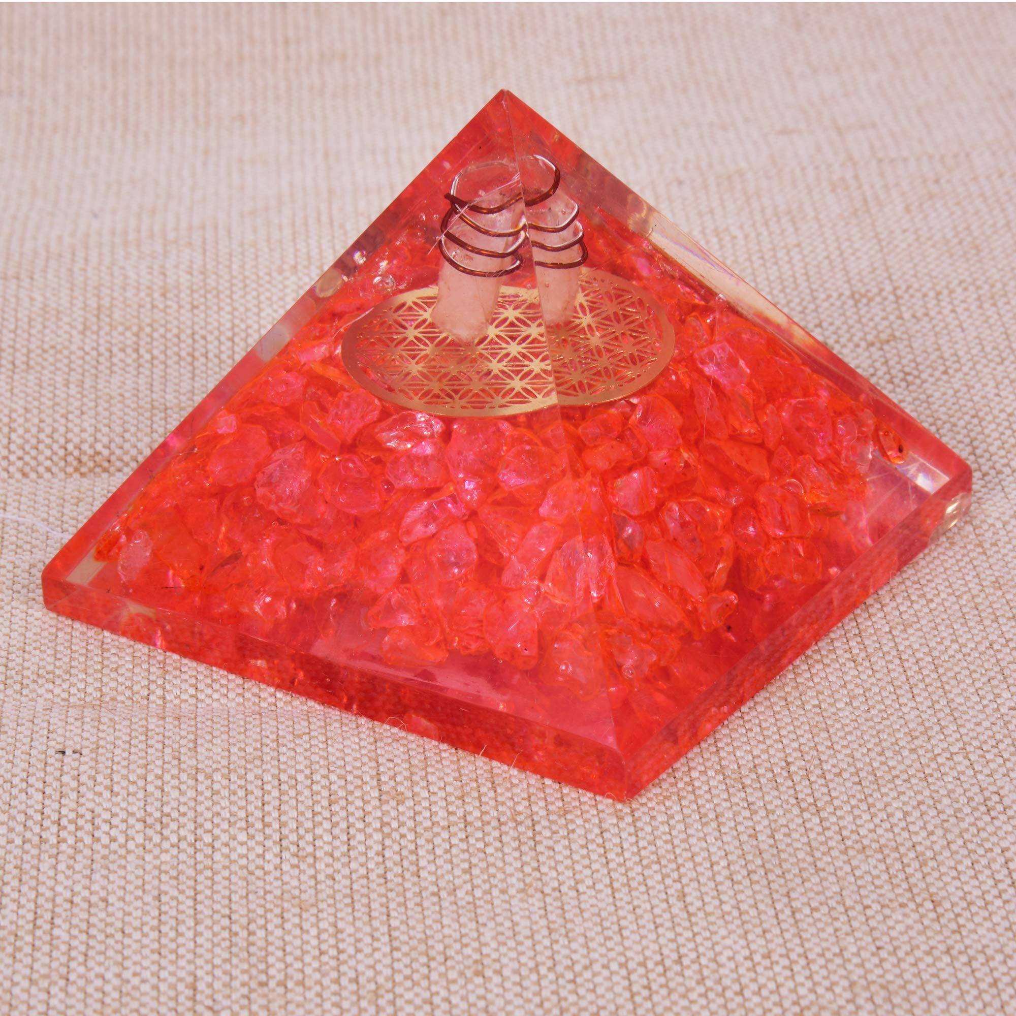 Natural Crystal Red Onyx Orgone Pyramid Energy Generator With EMF Protection for Healing Meditation Balancing Positive Energy Flower of Life