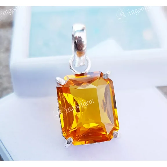 Lab Grown Yellow Sapphire 25 Ct German Silver Solitaire Emerald Pendant Gemstone