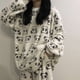 thumbnail image 2 of Pijamas de mujer de franela de invierno de estilo coreano de manga larga con forro polar grueso lindo traje de otoño e invierno para el hogar para mujer, 2 of 3