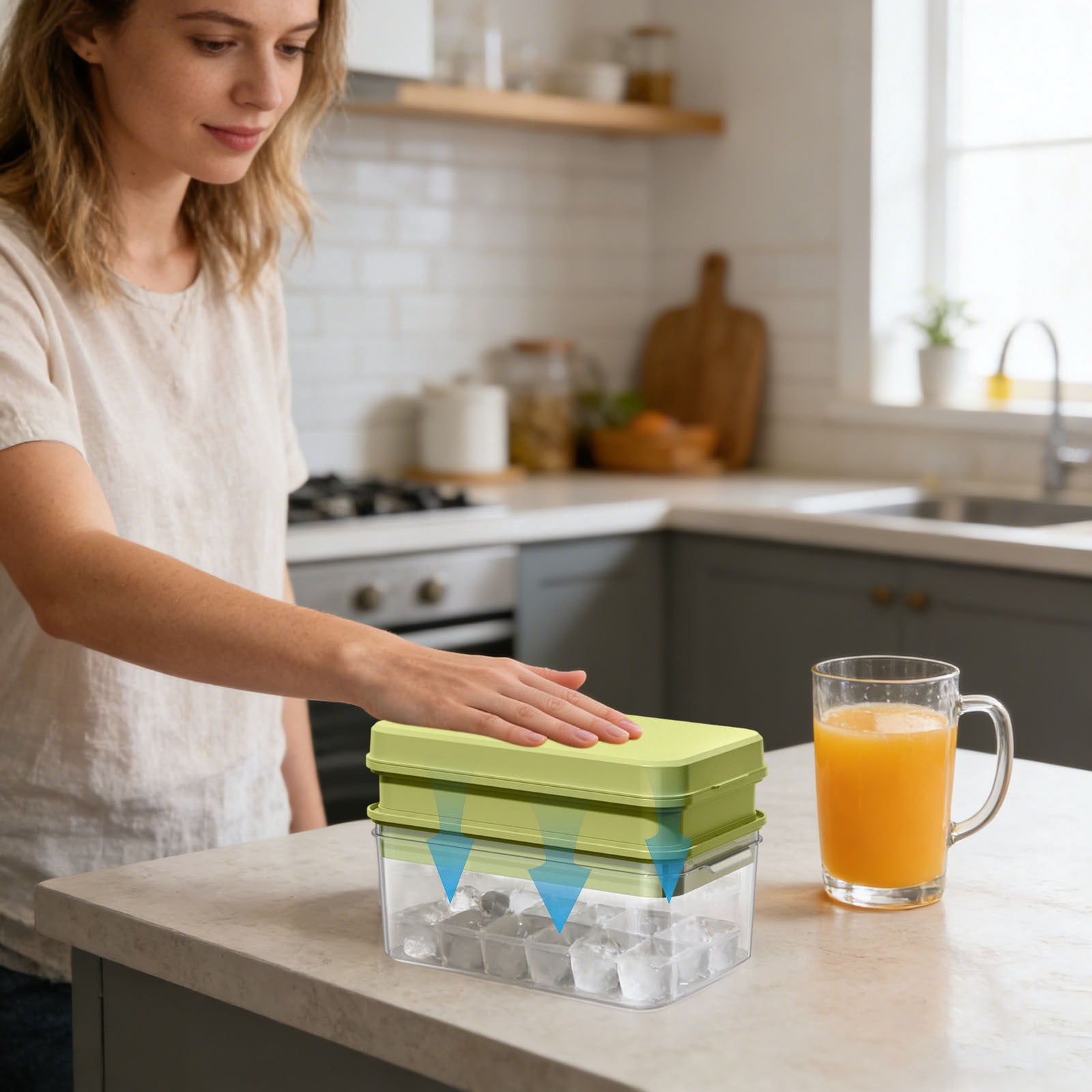 VMWMSSR Ice Cube Tray With Storage Bin, 64-Cavity One-Press Easy Release Ice Maker With Lid, Food-Grade Ice Mold For Summer Drinks, Home & Kitchen Use(A-22X13X14Cm)