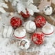 thumbnail image 2 of De Bolas De Navidad Que Cuelgan Bolas De Espuma Colgantes De Árbol Para Decoraciones De Árboles De Navidad 6 Piezas Guardurnaity HA042649-04, 2 of 4