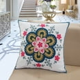 thumbnail image 2 of Juego de fundas de cojín decorativas con bordado floral, 2 of 2