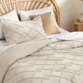 thumbnail image 3 of Juego de edredón Bedsure Boho Queen Beige con mechones, 3 piezas, 3 of 7