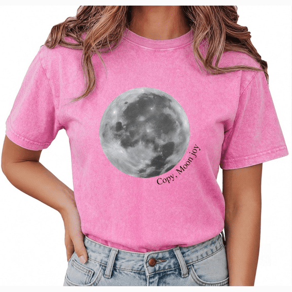 Giffimy Women's Pink Grey Moon Graphic Vintage Washed T-Shirt Short Sleeve Crew Neck Relaxed Fit Top