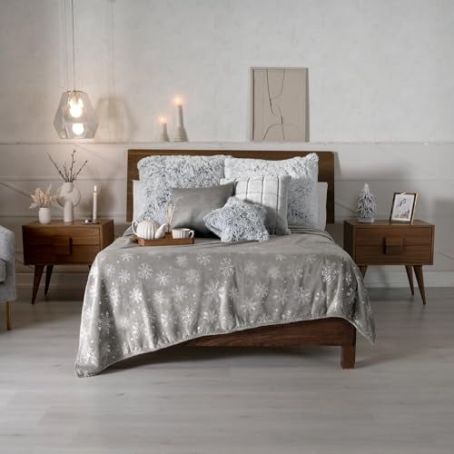 Vianney Snow - Full Size Lightweight Fleece Blanket - Light Grey with Metallic Snowflakes - Ultra Soft Year-Round Cozy Throw for Bed and Couch