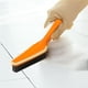 thumbnail image 5 of Cepillo funcional «Four in One» con forma de zanahoria para el baño: limpieza de suelos, paredes y esquinas del hogar. ¡Cepillo pequeño!, 5 of 6