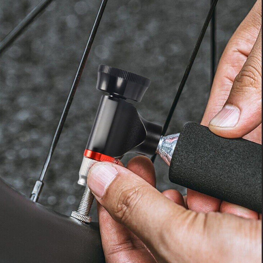 SIEYIO Portable CO2 Inflator Head Road Bike Tire Inflator CO2 Tyre Filler Air Pumps with Pressure Gauge & Insulated Sleeve