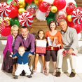 thumbnail image 2 of Kit de arco de guirnalda de globos de Navidad JAMW con globos de confeti de oro verde rojo y globos Mylar de caramelo paquete de 101, 2 of 5