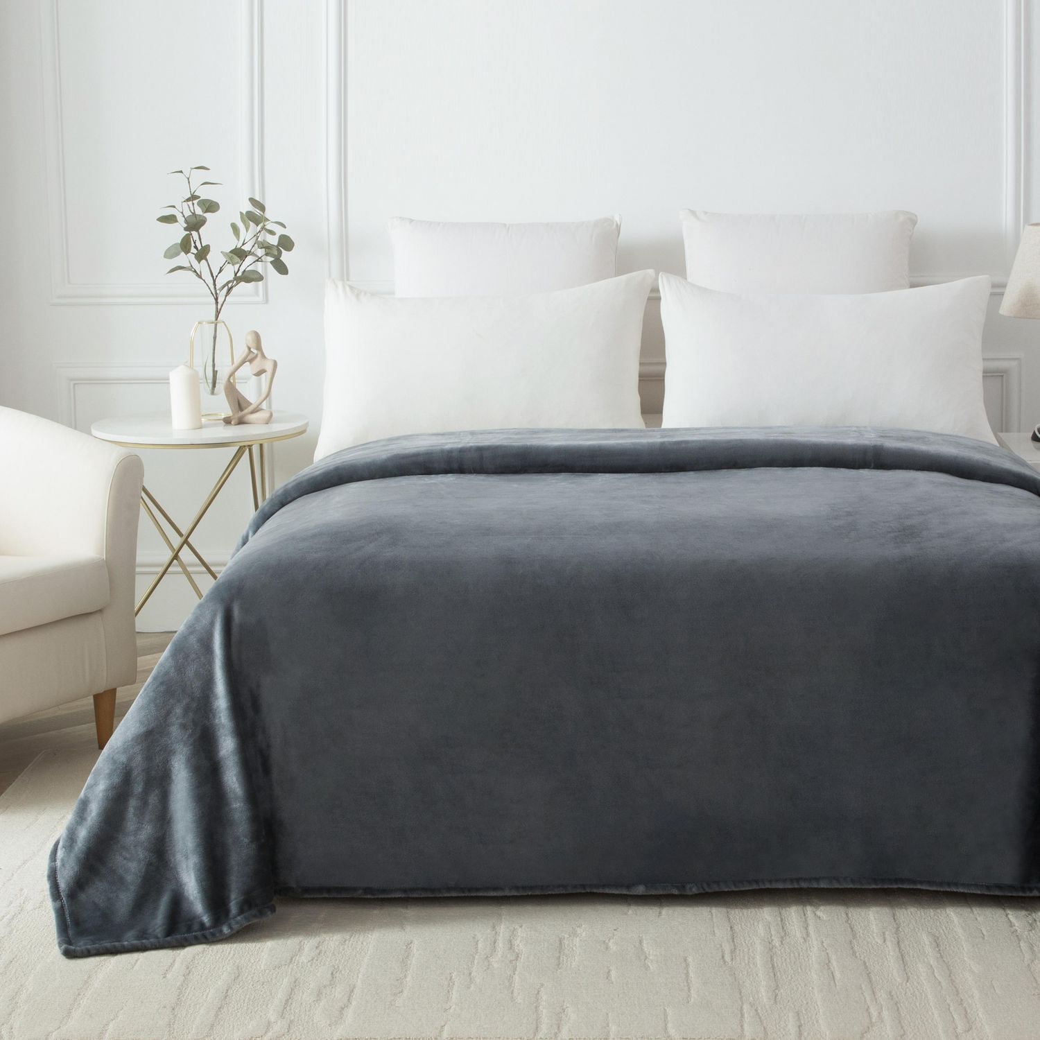 Mainstays Plush Blanket Gray DQ