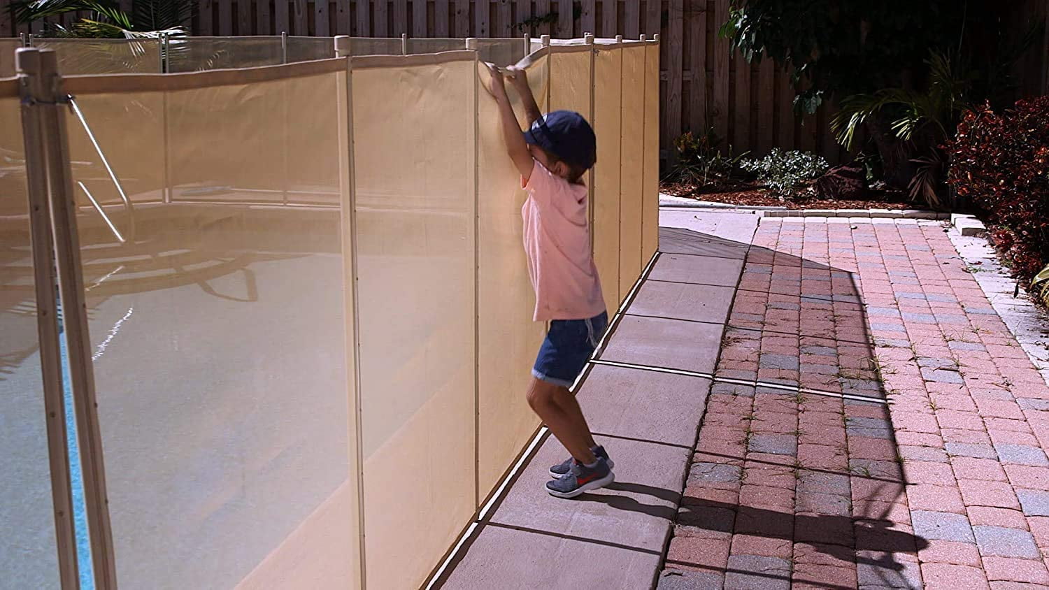 WaterWarden 4' x 24' Pool Safety Fence, UL Certified to ASTM Safety Standard F2286, Beige