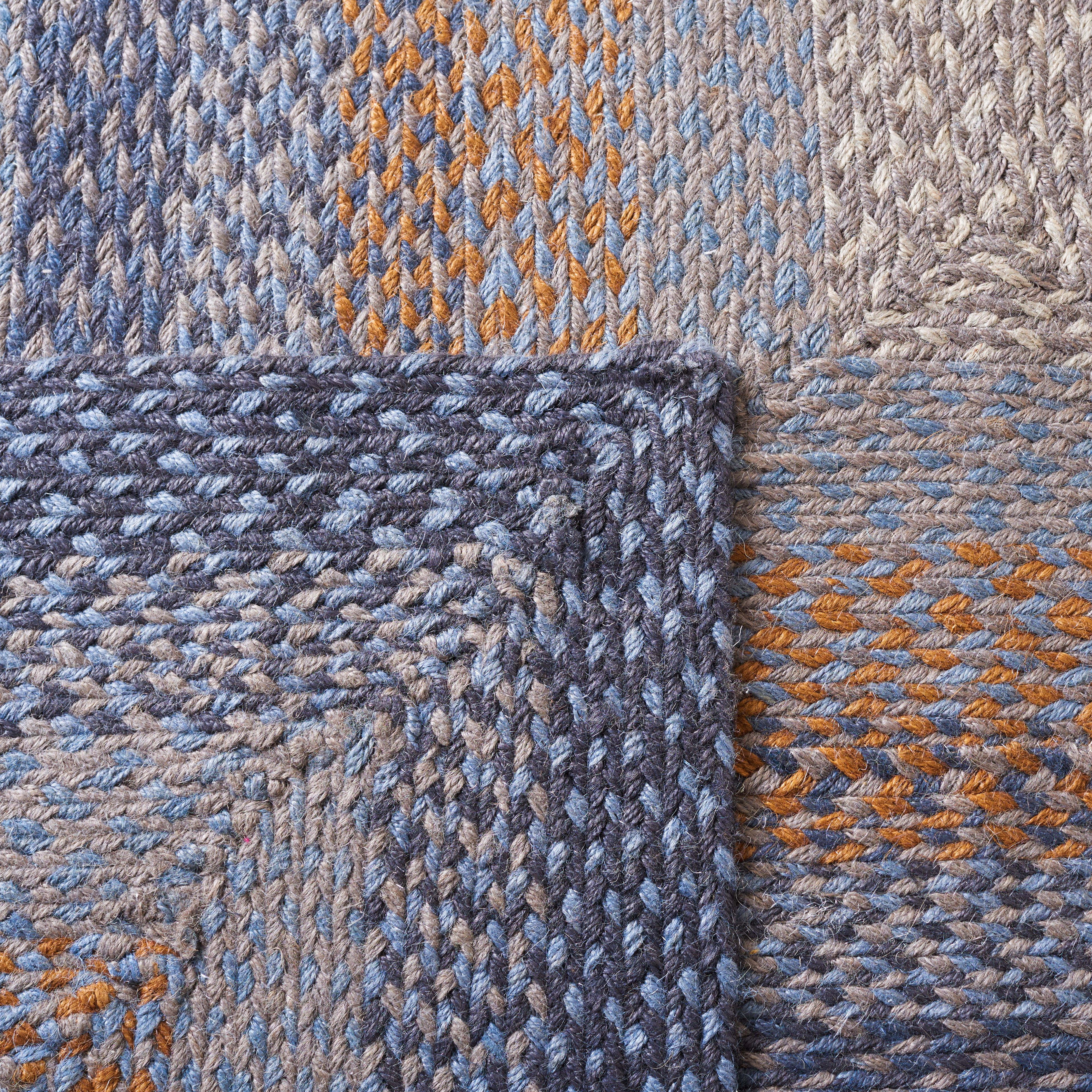 SAFAVIEH Braided Dorinda Bordered Reversible Area Rug, Gray/Brown, 6' x 6' Square